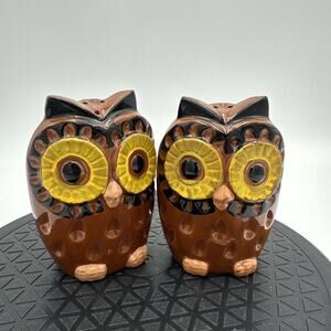 VTG Large Owl Salt & Pepper Shakers made in Japan Unique MCM Kitschy